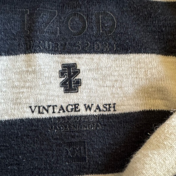 Men’s IZOD Vintage Wash - Picture 2 of 2
